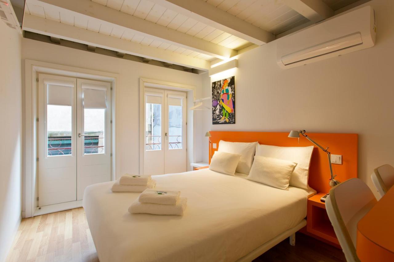 Downtown Cosy Suites Porto Room photo